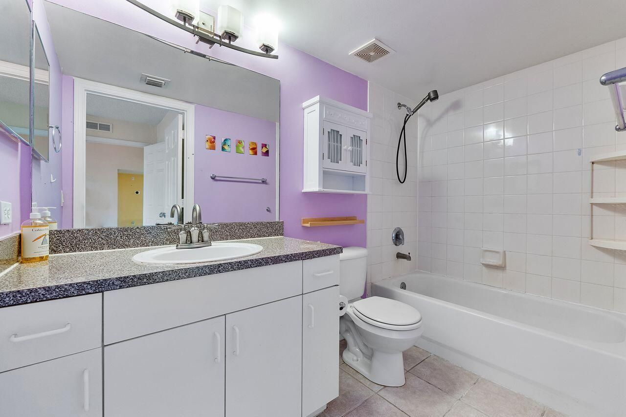 5011 Wiles Road, Unit 303, Coconut Creek, FL 33073 Photo