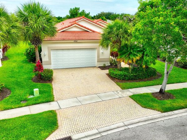 2752 Clipper Circle, West Palm Beach, FL 33411