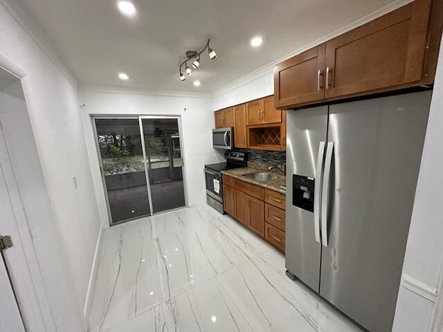 1660 SW 28th Avenue, Fort Lauderdale, FL 33312 Photo