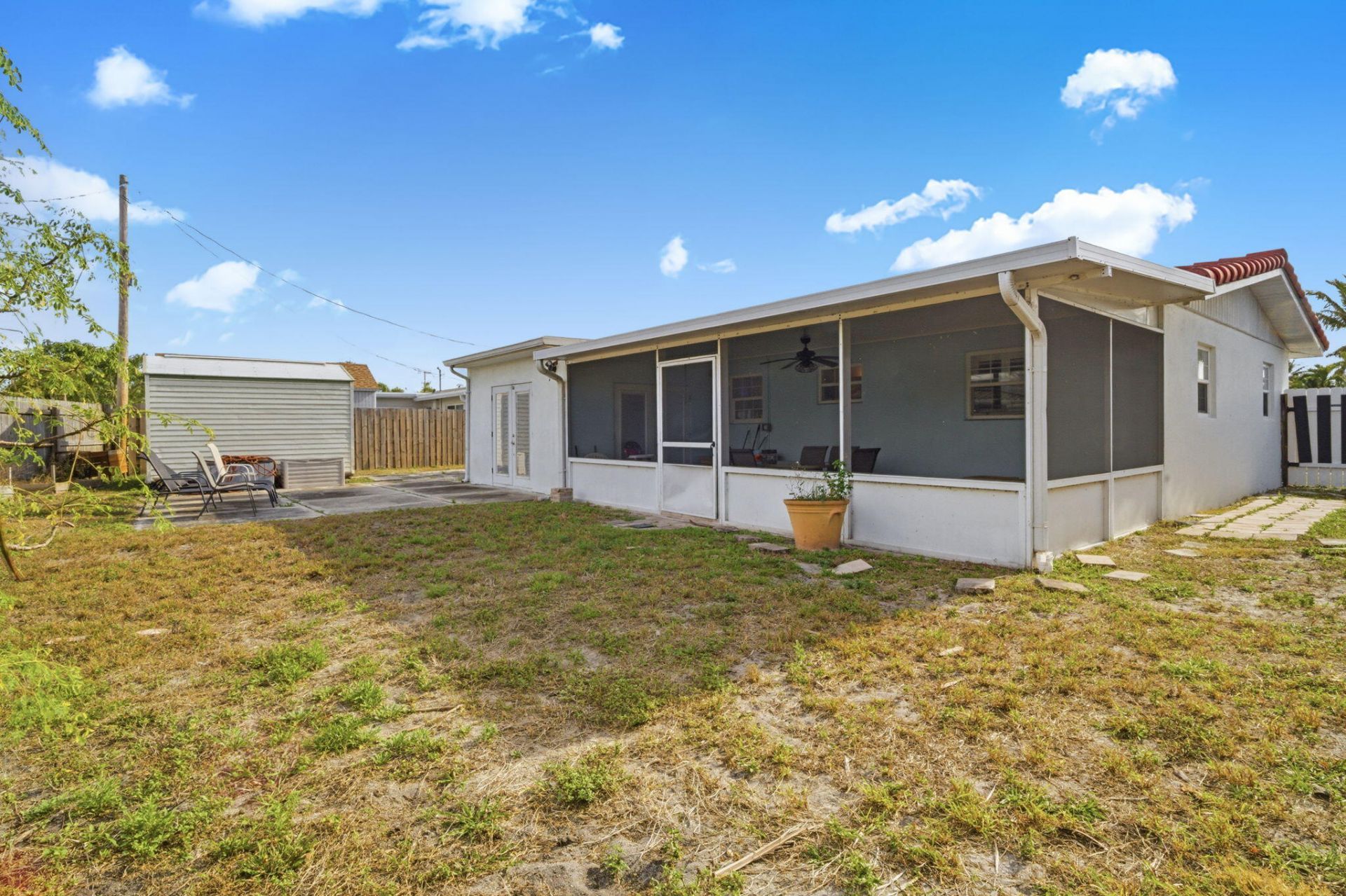 1123 SE 2nd Avenue, Deerfield Beach, FL 33441 Photo