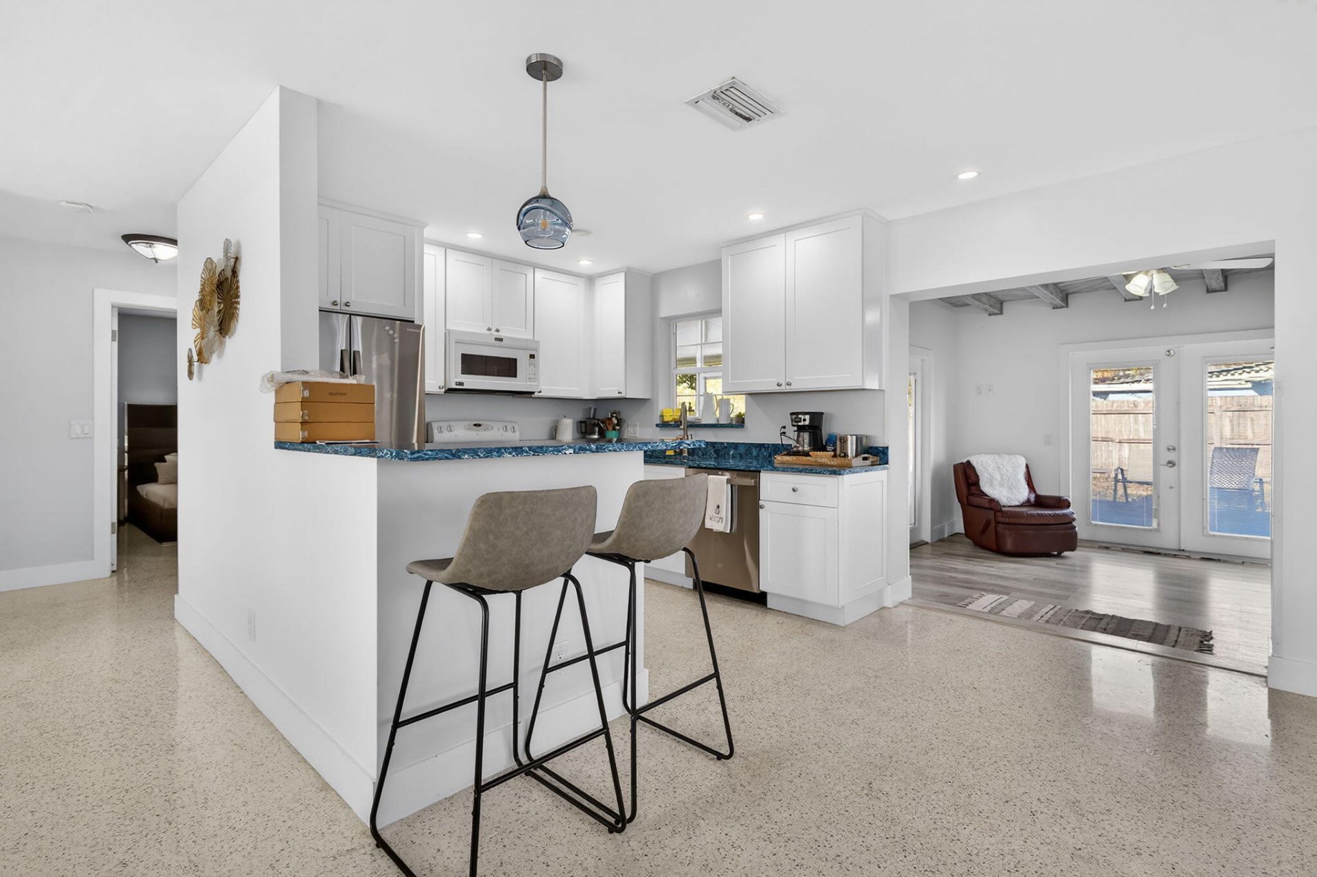 1123 SE 2nd Avenue, Deerfield Beach, FL 33441 Photo