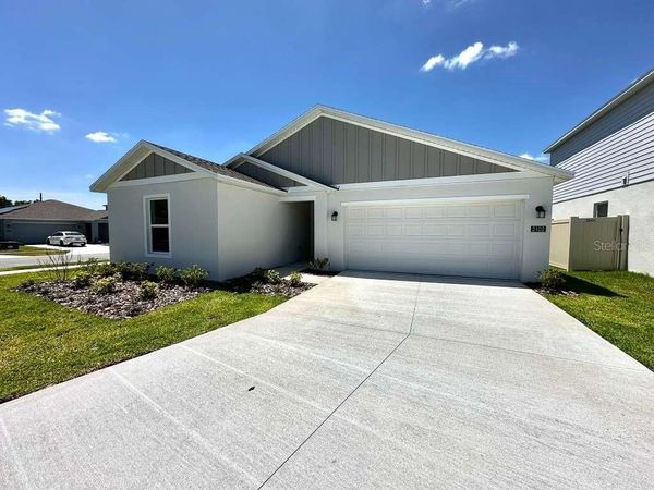 2102 CHRIS DRIVE , WINTER HAVEN, FL 33884