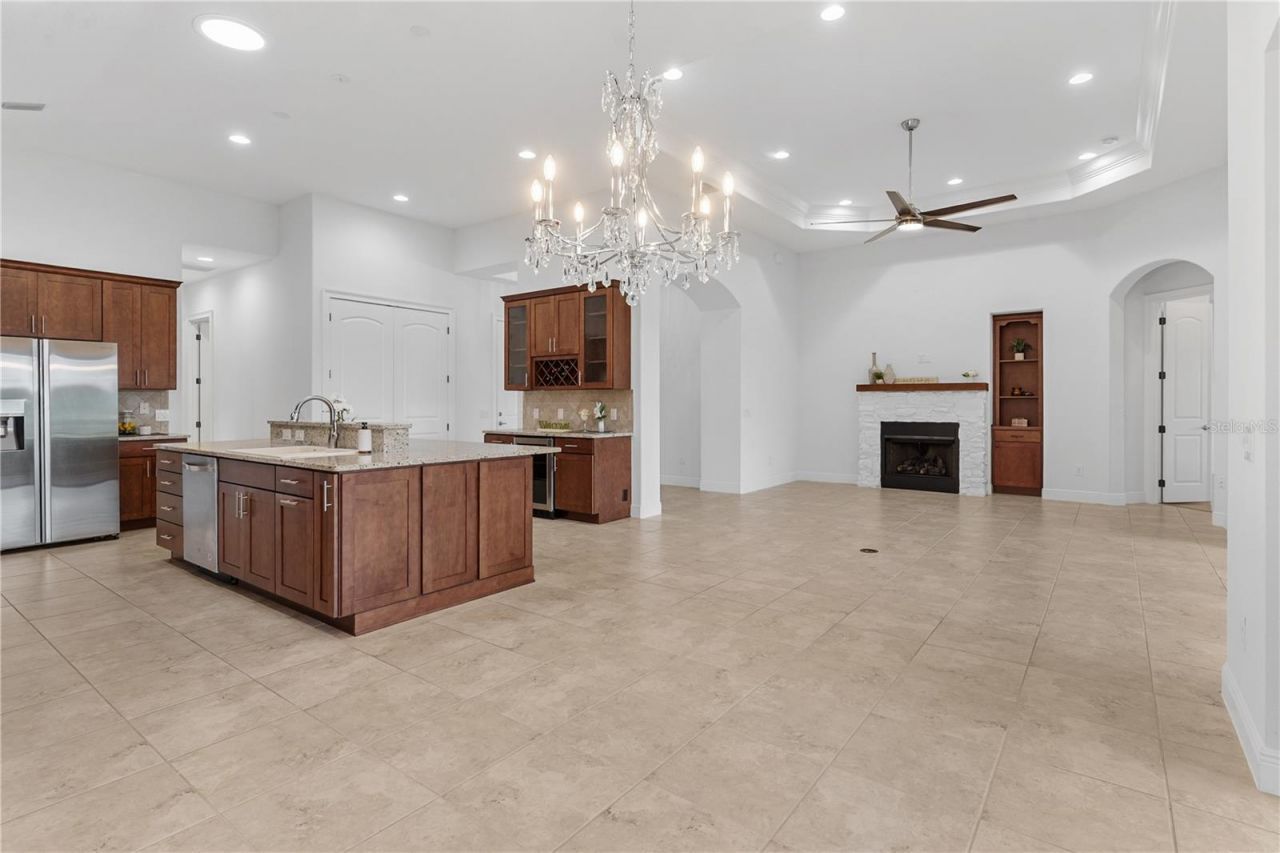 5312 Meadow Hill Loop , Lady Lake, FL 32159 Photo
