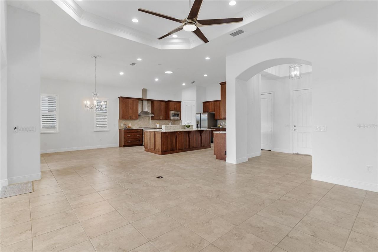 5312 Meadow Hill Loop , Lady Lake, FL 32159 Photo