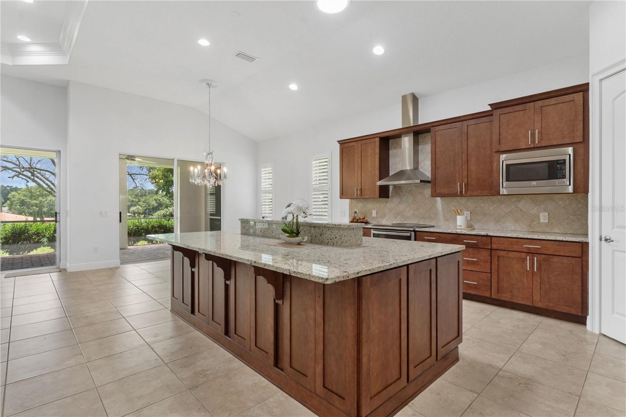 5312 Meadow Hill Loop , Lady Lake, FL 32159 Photo