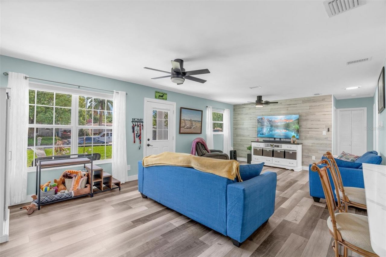 2824 Oak Lea Drive, South Daytona, FL 32119 Photo