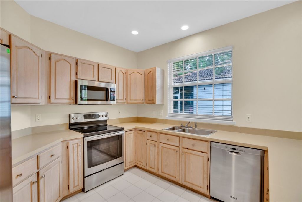 2505 46th Avenue, Vero Beach, FL 32966 Photo