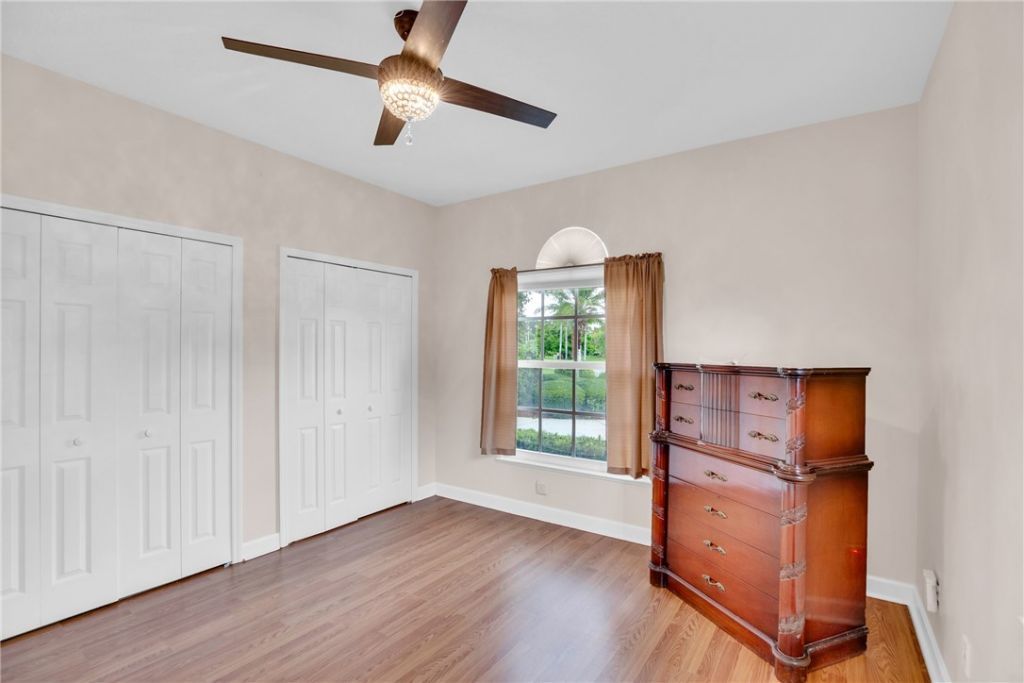 2505 46th Avenue, Vero Beach, FL 32966 Photo