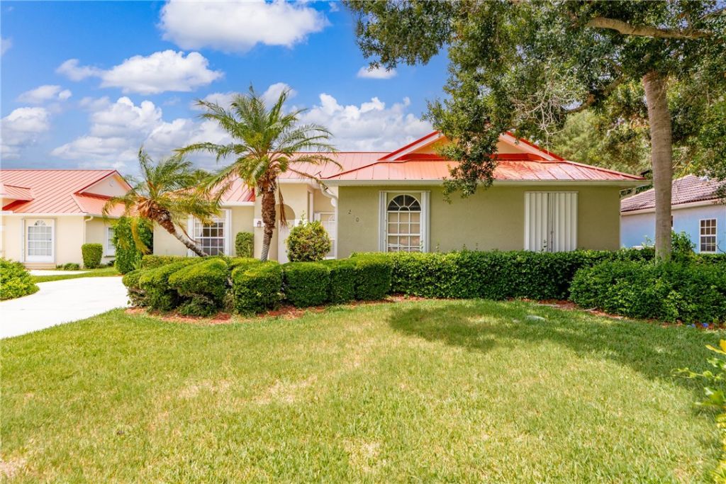 2505 46th Avenue, Vero Beach, FL 32966 Photo