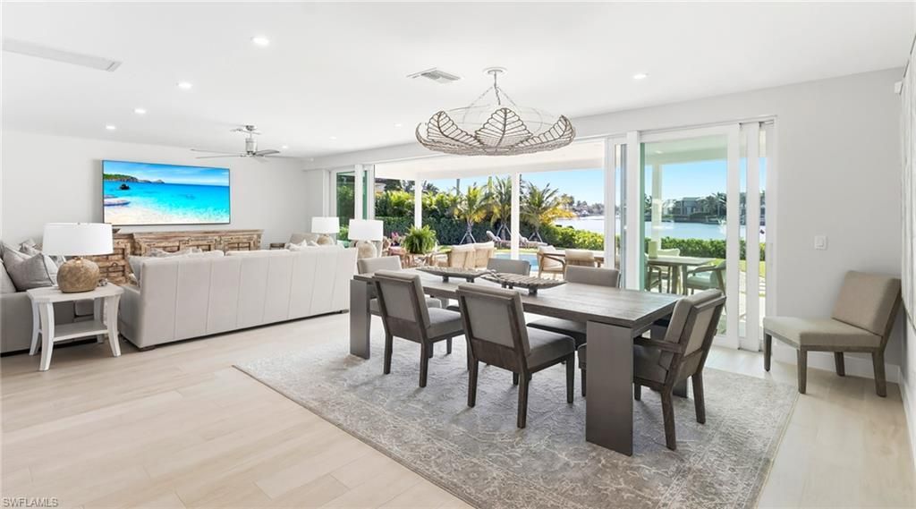 440 Kings Town Dr , Naples, FL 34102 Photo