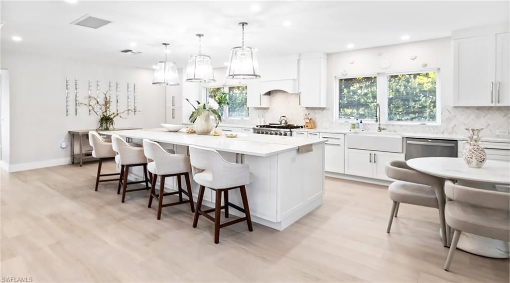 440 Kings Town Dr , Naples, FL 34102 Photo