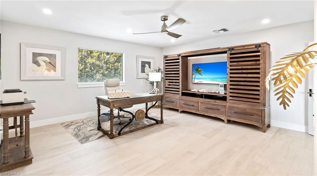 440 Kings Town Dr , Naples, FL 34102 Photo