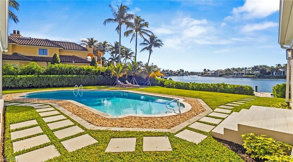 440 Kings Town Dr , Naples, FL 34102 Photo