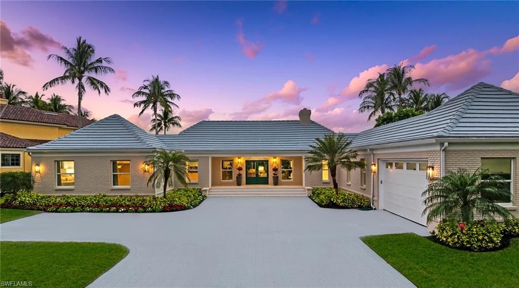 440 Kings Town Dr , Naples, FL 34102 Photo