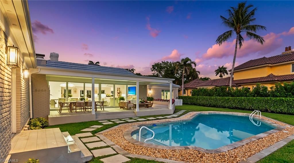 440 Kings Town Dr , Naples, FL 34102 Photo