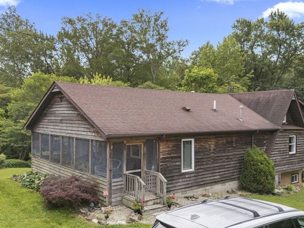 594 E Harrod Road, Austin, IN 47102