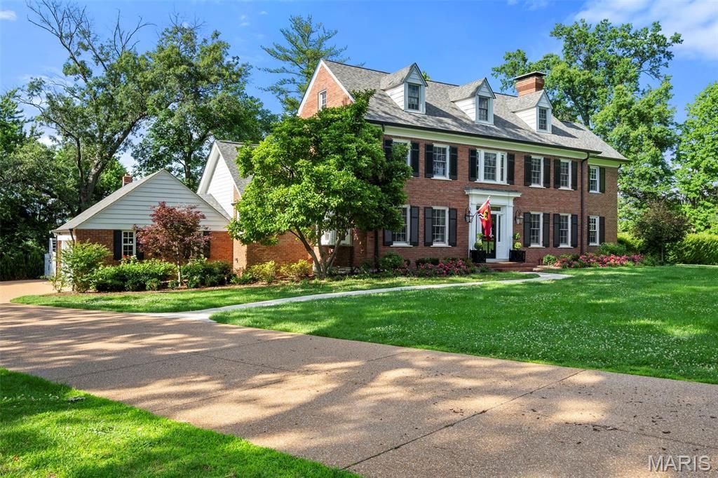 5 Ridgewood Street , Ladue, MO 63124 Main Photo
