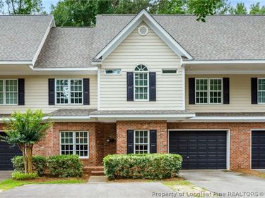 320 Glenburney Drive, Unit 104, Fayetteville, NC 28303