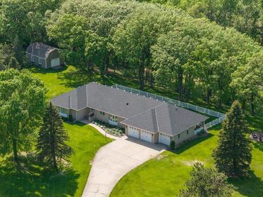 17887 Riverwood Drive , Little Falls, MN 56345