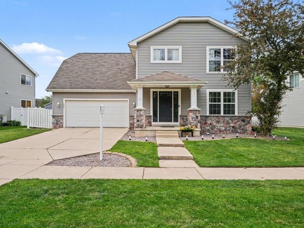 1774 Danvers Parkway, Valparaiso, IN 46385