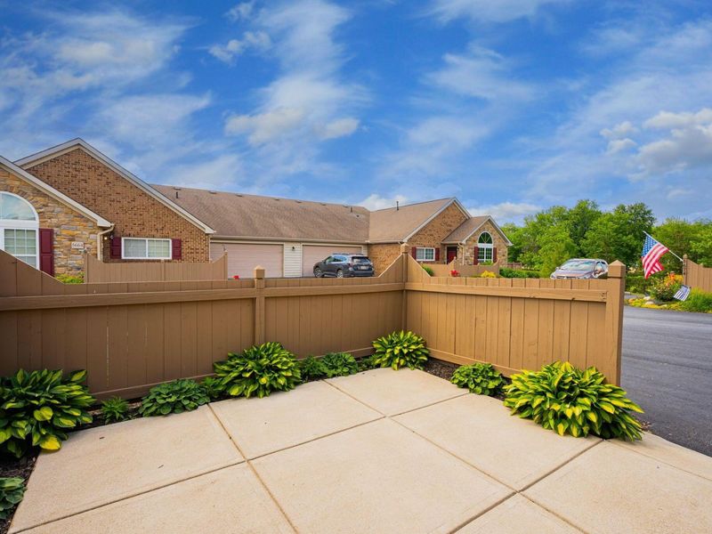 5676 Silver Frost Road , Unit 2, Westerville, OH 43081 Photo 3