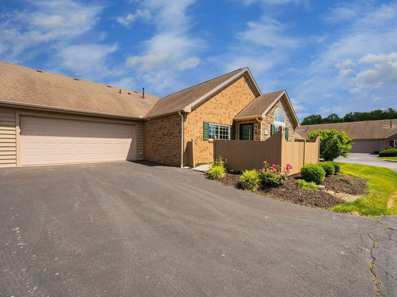 5676 Silver Frost Road , Unit 2, Westerville, OH 43081 Photo 32