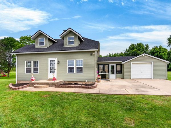 6718 Hitler Road 2, Circleville, OH 43113