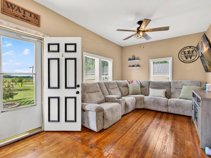 6718 Hitler Road 2, Circleville, OH 43113 Photo 20