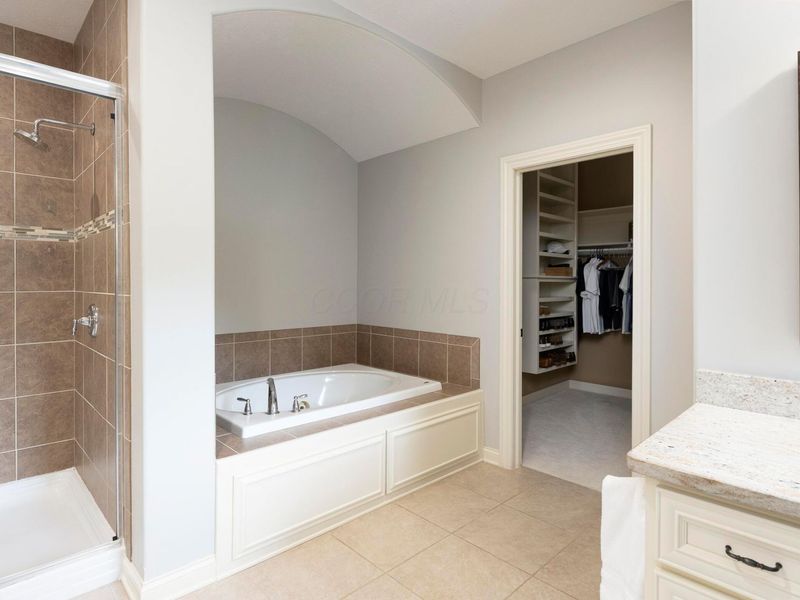 7193 Hoover Reserve Court N, Westerville, OH 43081 Photo 41