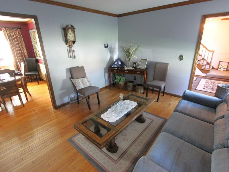 2425 Olde Sawmill Boulevard , Dublin, OH 43016 Photo 5