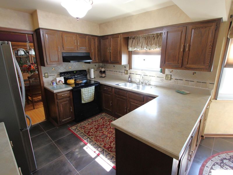 2425 Olde Sawmill Boulevard , Dublin, OH 43016 Photo 8