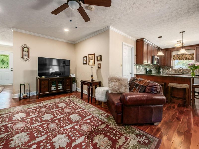90 Flintlock Way, Canal Winchester, OH 43110 Photo 10