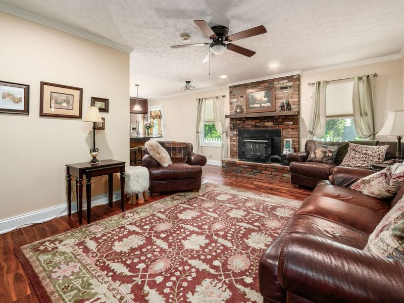 90 Flintlock Way, Canal Winchester, OH 43110 Photo 11