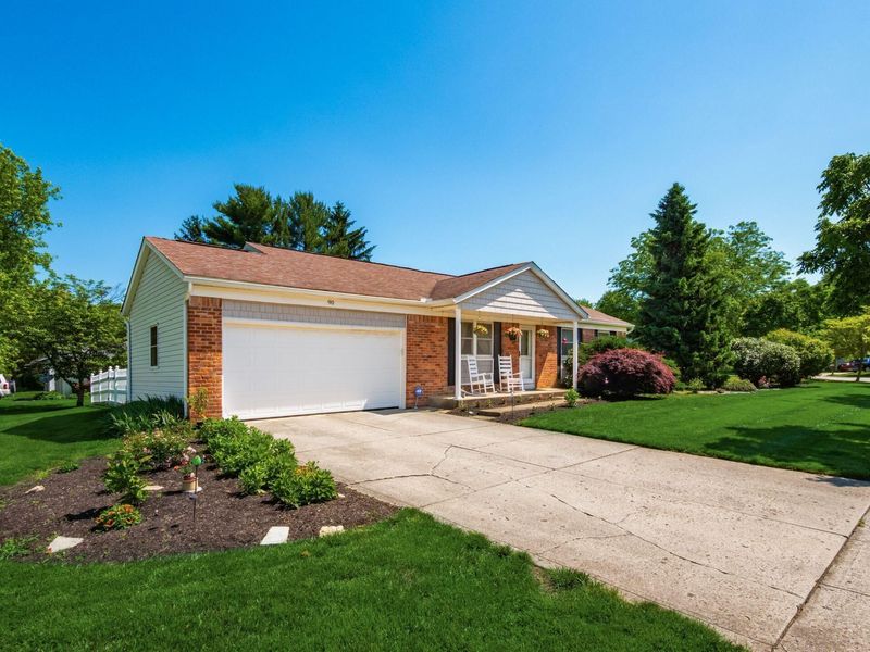 90 Flintlock Way, Canal Winchester, OH 43110 Photo 2