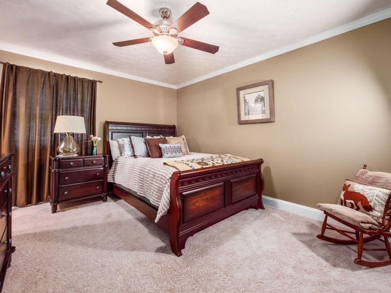 90 Flintlock Way, Canal Winchester, OH 43110 Photo 23
