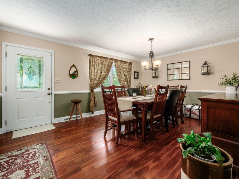 90 Flintlock Way, Canal Winchester, OH 43110 Photo 6