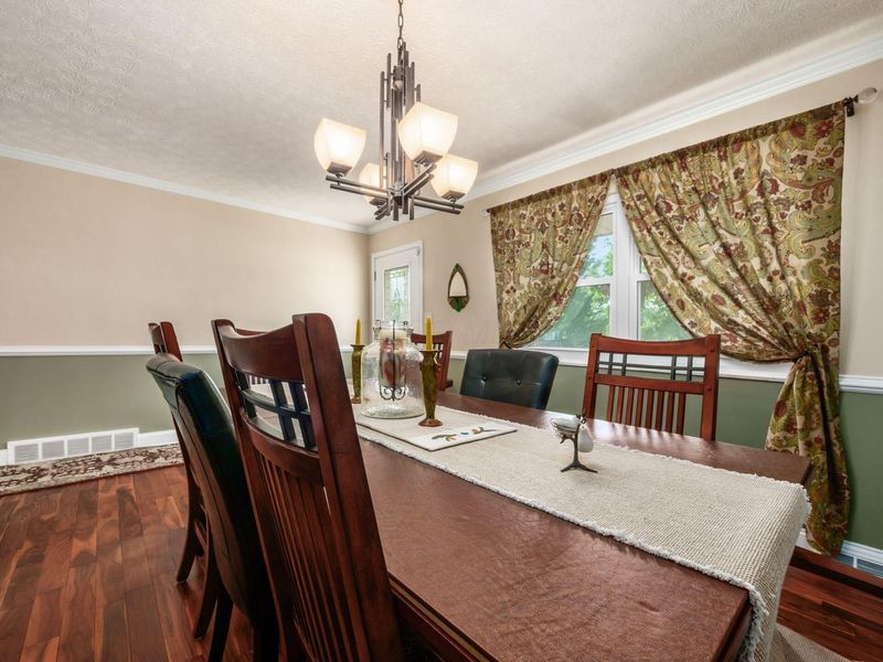 90 Flintlock Way, Canal Winchester, OH 43110 Photo 7