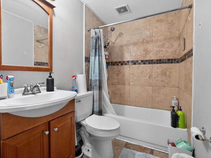 2261 Quartz Street , Grove City, OH 43123 Photo 18