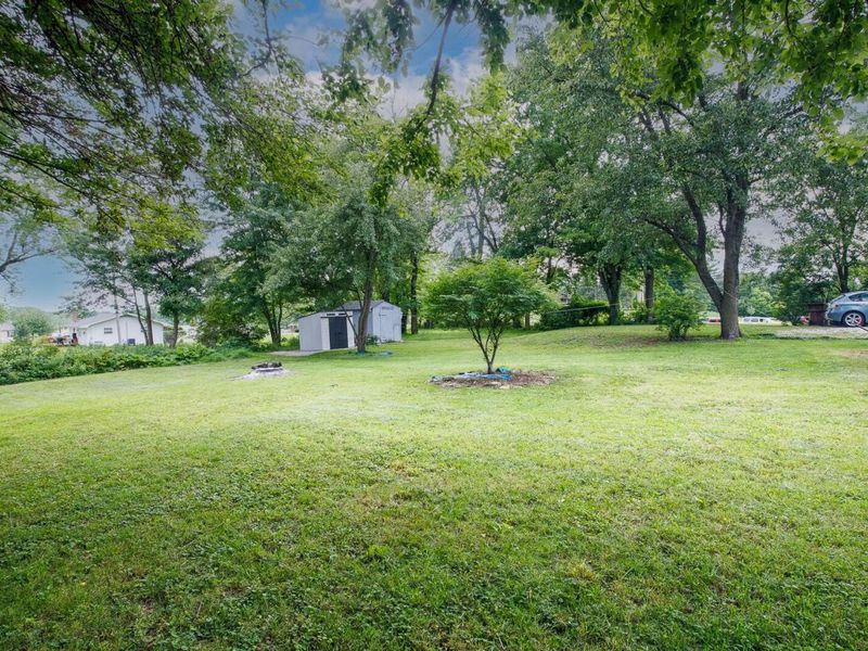 7408 Africa Road , Westerville, OH 43082 Photo 9
