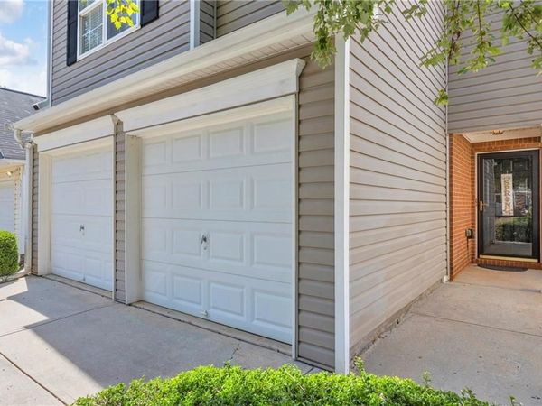 5520 Mountain Top Place , Cumming, GA 30041
