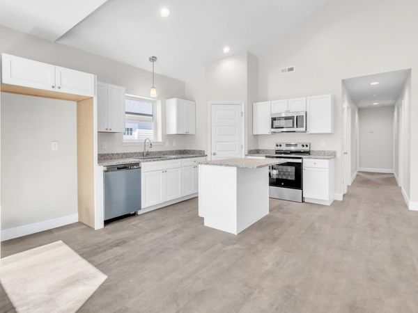 125 Lindon Street , Benton, TN 37307