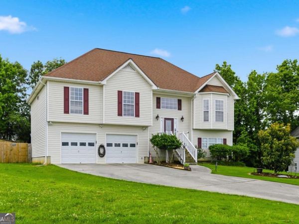 216 Stallion Run, Dallas, GA 30132