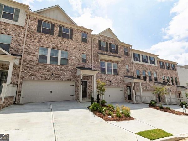 1515 Brantin Drive, Lawrenceville, GA 30043