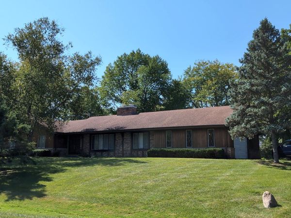 20450 N Meadow Lane, Deer Park, IL 60010
