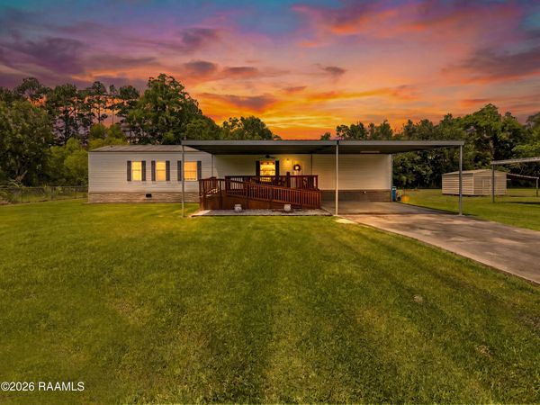 1105 Rene O Guidry Road , Breaux Bridge, LA 70517