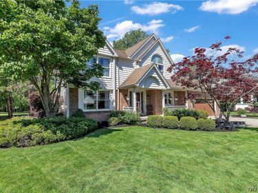 5611 Kippen Drive, East Amherst, NY 14051
