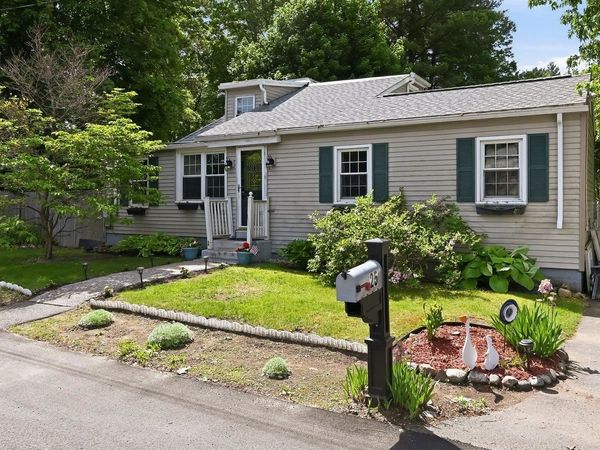 25 Eastman Avenue, Bedford, NH 03110