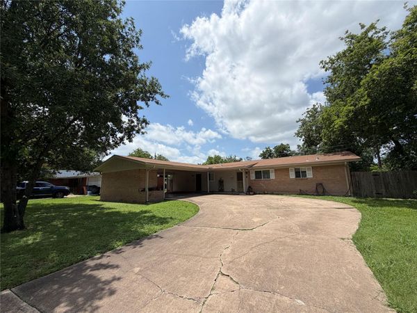 2201 Lanier DR, Unit A, Austin, TX 78757