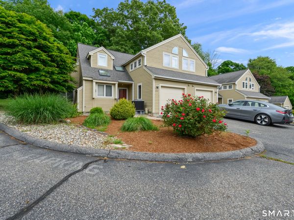 131 Courtyard, Unit 131, Mansfield, CT 06268