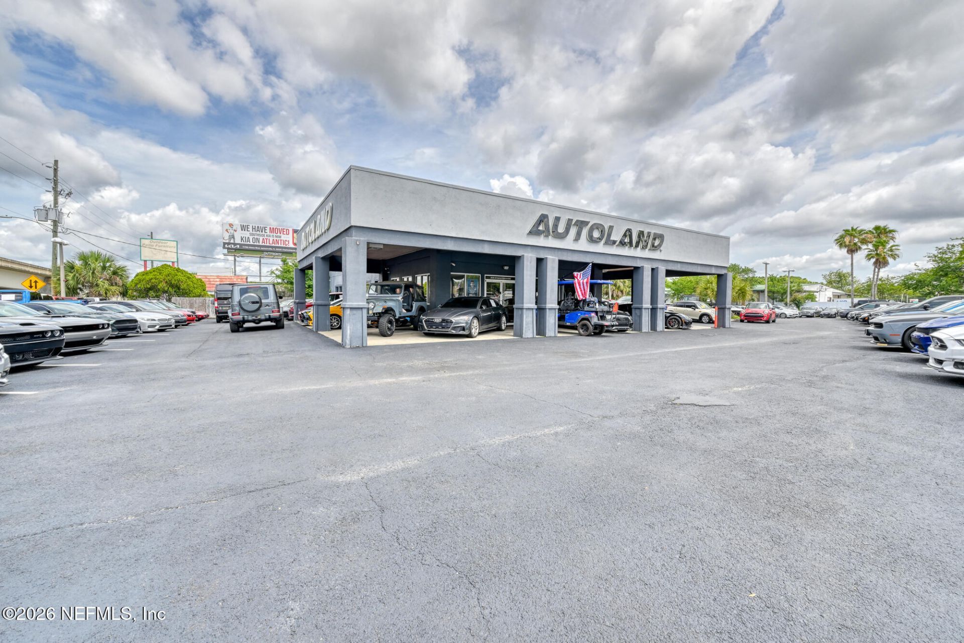 8849 Arlington Expressway, Jacksonville, FL 32211 Photo